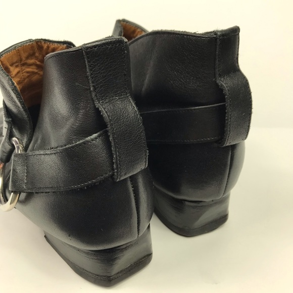 Espace Robert Clergerie Leather Harness Booties - Picture 3 of 8